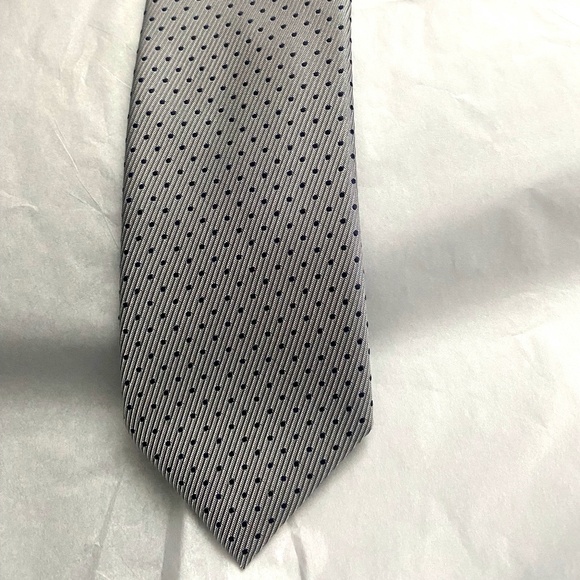 Canali 1934 Seven Fold Gray & Black Pin Dot Silk Tie 3.5
